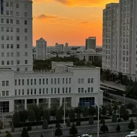 Чехова элитки, 3 комн.