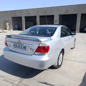 Toyota Camry 2004
