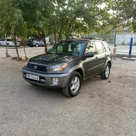 Toyota RAV4 2003