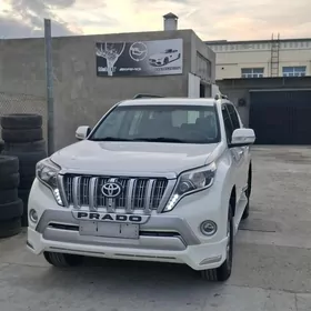 Toyota Land Cruiser Prado 2013