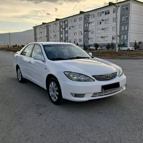 Toyota Camry 2004