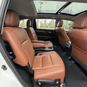 Toyota Highlander 2019