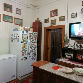 ЦЕНТР ВЫС ПОТОЛОК 3 КОМ