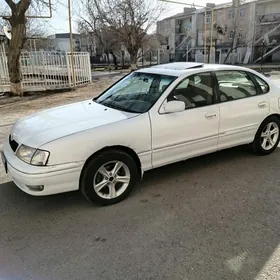 Toyota Avalon 1999