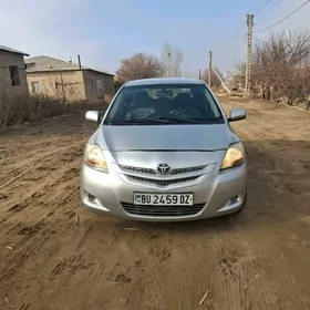 Toyota Yaris 2008