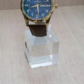 Poedagar Sagat,Paket