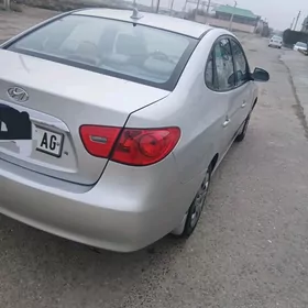 Hyundai Elantra 2010