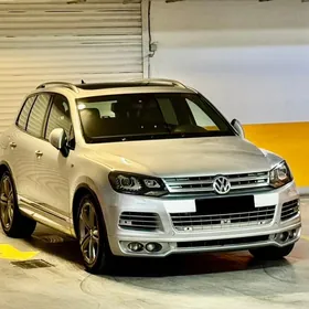 Volkswagen Touareg 2014