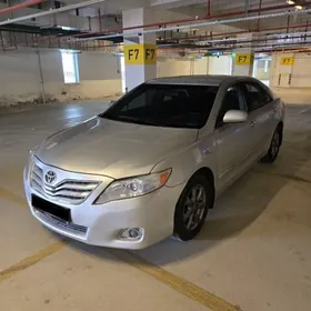 Toyota Camry 2011
