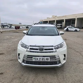 Toyota Highlander 2017