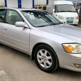 Toyota Avalon 2003
