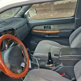 Nissan Pathfinder 1998