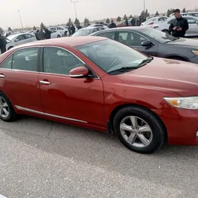 Toyota Camry 2011
