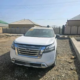 Nissan Pathfinder 2024