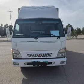 Mitsubishi Canter 2013