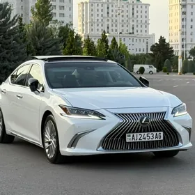 Lexus ES 350 2020