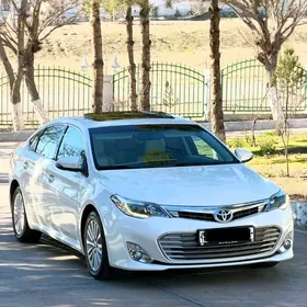 Toyota Avalon 2013