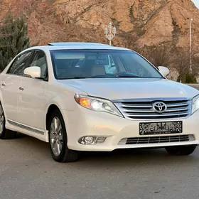 Toyota Avalon 2011