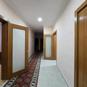 15 Tapgyr 8 etaž 4 komnat