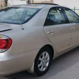 Toyota Camry 2005