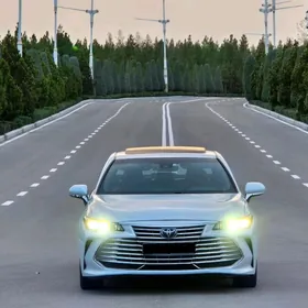 Toyota Avalon 2021