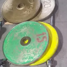 Заводской штанга ссср 130.кг