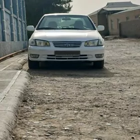 Toyota Camry 1999