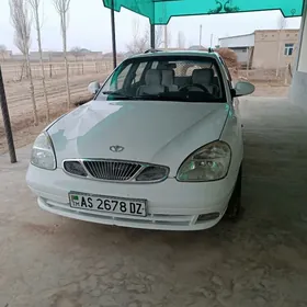 Daewoo Nubira 2002