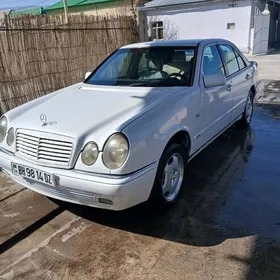 Mercedes-Benz E-Class 1996