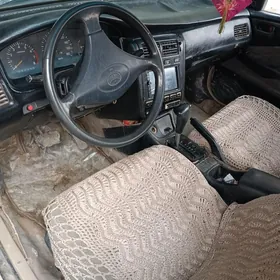 Toyota Corona 1995