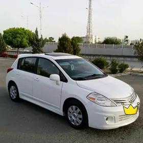 Nissan Versa 2010