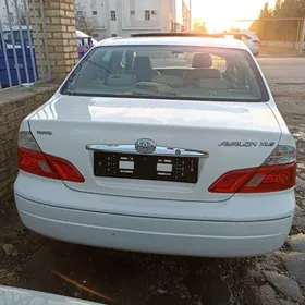Toyota Avalon 2003