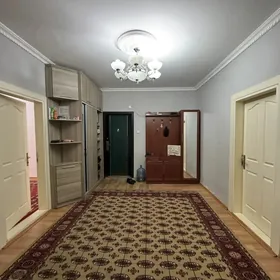 Mir 7/2, 9/4, etaź, 3 kom kw