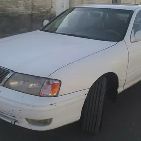 Toyota Avalon 1999