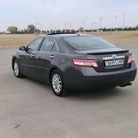 Toyota Camry 2011