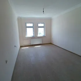 Gurtly 3 komnat 4 nji etaş