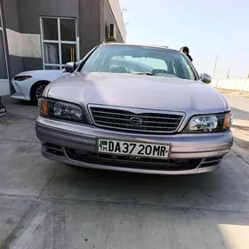 Nissan Maxima 1995