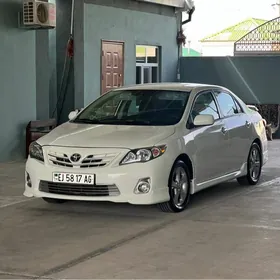 Toyota Corolla 2013