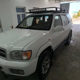 Nissan Pathfinder 2002