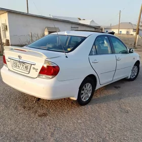 Toyota Camry 2005