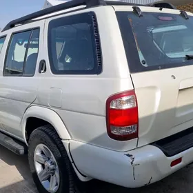 Nissan Pathfinder 2002