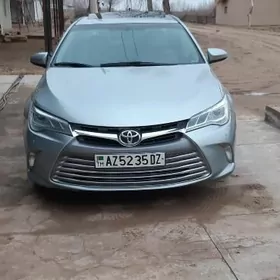Toyota Camry 2015