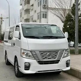 Nissan Urvan 2018
