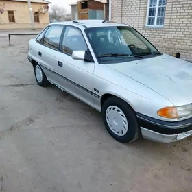 Opel Astra 1992