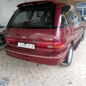 Toyota Previa 1993