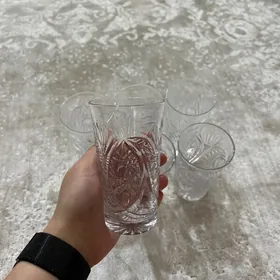 Хрустальные стаканы