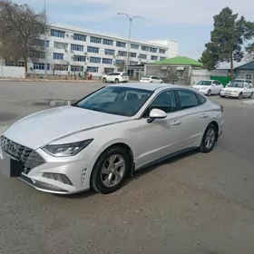 Hyundai Sonata 2020