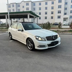 Mercedes-Benz C300 2008