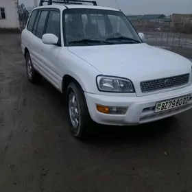 Toyota RAV4 1999