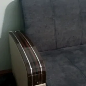 диван и два кресла